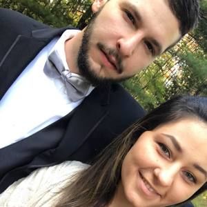 Meet your Posher, Angela